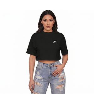 Camiseta corta negra lisa 100% algodón, estilo casual urbano para mujer, ligera, cómoda, minimalista, de verano. - Product Image 1