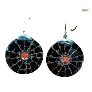 ต่างหู KA-ER002เปลือกเรซินสีดำต่างหูแบบเกี่ยวหูเงินสเตอร์ลิงหูชุบทองเครื่องประดับของขวัญสำหรับผู้หญิงเด็กผู้หญิงชุดปาร์ตี้ - Product Image 1