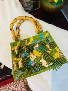 Bolso de Mano Artesanal TIMELESS CRAFT TS-605 con Cuentas, Asa de Bambú, Color Verde Mixto, Forma Personalizada, Bolso de Moda Bordado - Product Image 5