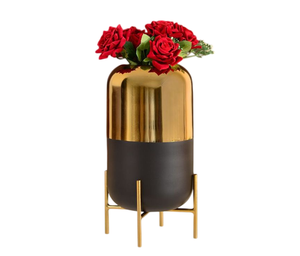 Vase de table en métal très tendance avec texture martelée, forme irrégulière, finition brillante, design contemporain pour l'arrangement floral - Product Image 4