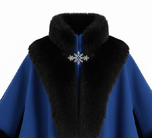 Manteau Cape en Laine Bleue pour Femme avec Col et Poignets en Fausse Fourrure Noire – Poncho Élégant et Chaud pour l'Hiver – Vêtement d'Extérieur Tendance – Vente en Gros OEM Personnalisée - Product Image 6