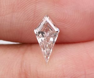 Diamante Cultivado en Laboratorio con Corte Único en Forma de Cometa, 2.60 Ct, Claridad VVS, VS, Color E,F, Perforado con Láser, Certificado por IGI, Diamante Blanco Personalizado Suelto - Product Image 5