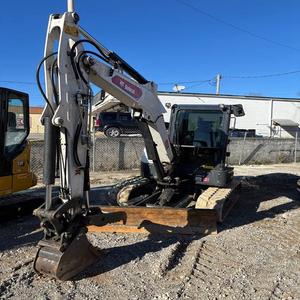 Achetez une excavatrice Bobcats E60 de qualité supérieure, conçue pour les travaux de construction difficiles, offrant un contrôle de levage robuste. - Product Image 6