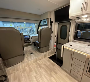 <span class=keywords><strong>Mejor</strong></span> <span class=keywords><strong>Precio</strong></span> 2021 <span class=keywords><strong>2022</strong></span> Autocaravana Thorr Motor Coach Geneva 24VS Clase A, 4-6 Pasajeros, para Exportación a Todo el Mundo - Product Image 3