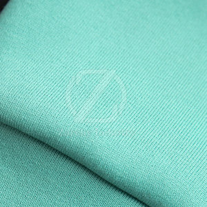 Ensemble de vêtements de sport décontractés à capuche pour l'hiver, confortable, avec tissu respirant et écologique et doublure en polaire pour homme, survêtement - Product Image 3