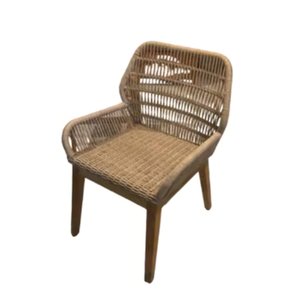 Meubles d'hôtel chaises de salle à manger d'extérieur et d'intérieur chaises en bois massif avec dos en rotin bonne qualité - Product Image 1