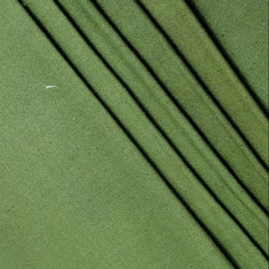 Robe en tissu satiné de soie de banane ultra-doux, tissé à la main, pour filles |   Respirant, hypoallergénique, écologique, 100% soie, poids moyen - Product Image 2