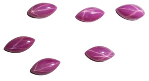 Rubis Étoilé Rose Taille Marquise 4x8 mm 1 Carat Créé en Laboratoire Poli Opaque Cabochon avec Effet Étoile à 6 Branches pour la Fabrication de Bijoux - Product Image 6