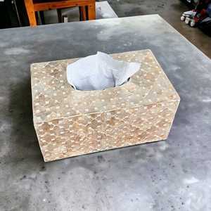 Boîte à mouchoirs en mosaïque de nacre Noble Pearl, support artisanal incrusté de nacre avec motif sur mesure pour intérieurs de luxe - Product Image 6