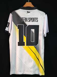 PUFFIN SPORTS Camiseta de Fútbol Sublimada Personalizada Unisex, Manga Corta, Cuello en V, Poliéster que Absorbe la Humedad, Ropa Deportiva de Talla Grande - Product Image 2