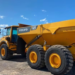 Camión Volquete Amarillo Volvo A25E de la Mejor Calidad con 4 Años de Garantía, Motor y Caja de Cambios de Alta Eficiencia Operativa - Product Image 1