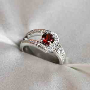 Natural Red <b>Garnet</b> <b>Ring</b> 925 Sterling <b>Silver</b> Luxury Prong Set Gemstone <b>Ring</b> for Party Occasions Fine Jewelry - Product Image 3