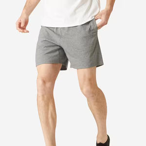 กางเกงว่ายน้ำผู้ชายขายส่ง น้ำหนักเบา ระบายความชื้น กันลม แห้งเร็ว เหมาะสำหรับการฝึกซ้อมและวิ่ง ผลิตจากโพลีเอสเตอร์ 100% รับผลิตตามแบบ OEM - Product Image 2