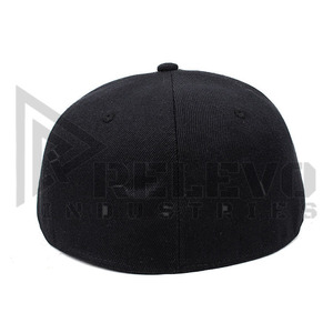หมวกแก๊ปคุณภาพสูงและทรงพอดีตัว หมวก Snapback แบบเรียบง่ายและสวมใส่สบาย หมวก Snapback แบบสั่งทำพิเศษ - Product Image 3