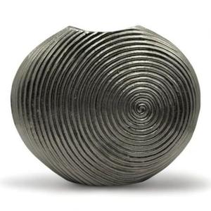 Jarrón de mesa hecho a mano, diseño moderno texturizado, maceta decorativa de metal, forma redonda circular, decoración interior para el hogar - Product Image 2