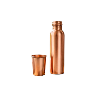 Botella de Agua de Cobre Puro Pulido con Espejo Liso y Juego de Vasos de 1000ml, Brillante, para Bebidas Ayurvédicas - Product Image 1