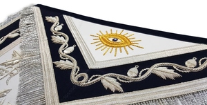 Delantal Masónico Past Master Blue Lodge con Bordado a Mano en Plata y Oro, Delantal Ceremonial de Primera Calidad - Product Image 6
