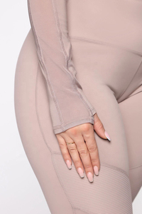 Seamless Breathable Plus Size Yoga Set Women 3 Piece High Waist Leggings <b>Crop</b> <b>Top</b> Full Length <b>Mesh</b> Panel Eco-Friendly Quick Dry - Product Image 6