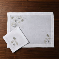 Ensemble de napperons et serviettes de table Quang Thanh personnalisés, de luxe, avec broderie géométrique Ginkgo et papillon, 100% lin, réutilisables, lavables en machine