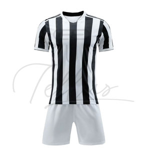 Nuevo Diseño de Uniformes de Fútbol de Tela Ligera y Corte Ajustado para Adultos, Uniformes de Fútbol con Nombre y Números Personalizados - Product Image 1