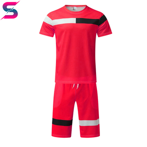 Conjunto de Camiseta y Pantalones Cortos Color Naranja para Hombre, Diseño Personalizado 2026, Cuello Redondo, Tejido de Punto, Secado Rápido, Estilo Casual de Verano, Precio al por Mayor - Product Image 5