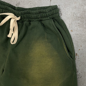 Shorts en toile personnalisés pour hommes, respirants, taille mi-haute élastique, logo vieilli, délavés à l'acide, entrejambe de 5 pouces, style décontracté urbain, très tendance - Product Image 4