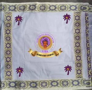 Intorica George - Pañuelo Africano de Lujo Personalizado de Alta Calidad con Bordado |   Tela de Rayón Ecológica Especial para Mujer - Product Image 1