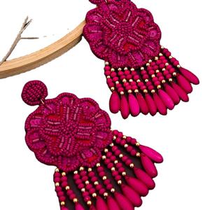 ต่างหูลูกปัด Loral ต่างหูลูกปัดหลากสีตามสั่งสำหรับผู้หญิงเครื่องประดับสำหรับงานปาร์ตี้ในราคาที่ดีที่สุด - Product Image 1