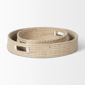 Ensemble de 2 plateaux ronds en jonc de mer, fabriqués à la main au Vietnam, design écologique, idéal pour la vente en gros et l'OEM. - Product Image 4