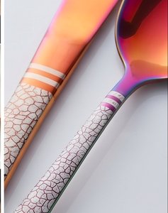 Juego de cubiertos modernos de metal, cuchillo, tenedor, cuchara, cucharilla, con revestimiento multicolor, apto para lavavajillas, para fiestas y utensilios de cocina. - Product Image 2
