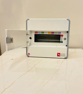 Caja de Distribución MCB de 8 Vías y Doble Puerta para Paneles Eléctricos - Product Image 2
