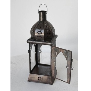 Farol Marroquí de Hierro Blanco Premium, Diseño Exclusivo, Decoración Navideña para Mesa, Adornos Colgantes, Sin Llama - Product Image 5