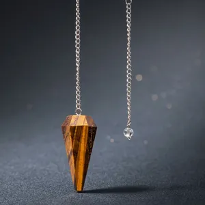 Pendentif en cristal d'œil de tigre naturel sculpté pour l'équilibrage des chakras, avec chaîne en argent, idéal pour le Nouvel An et les occasions Feng Shui - Product Image 5