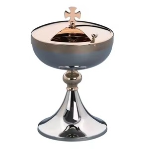 Ciborio de Latón Sagrado de Lujo, Vaso Religioso para Ceremonias Religiosas - Product Image 3