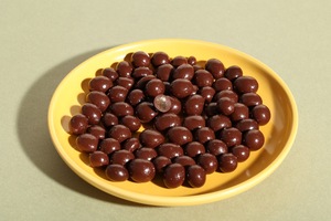<b>Sugar</b> Free Bittersweet Chocolate Solid Dragee Coffee Beans Healthy Snacks in Customized Gift Boxes - Product Image 2