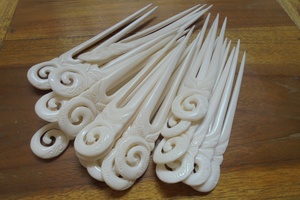 Épingle à chignon en os de buffle sculpté à la main, fourche à cheveux artisanale, bijou de cheveux fait main, directement de l'usine de fabrication - Product Image 5
