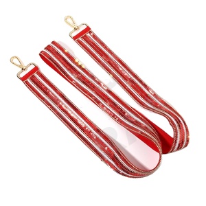 Sangles de sac à perles de rocaille en or blanc personnalisées à paillettes 'Hook Em Horns' Accessoire à la mode Sangle de sac à main perlée - Product Image 1