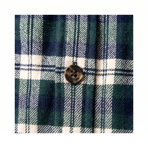 เสื้อเชิ้ตผู้ชายแขนยาวคอปกพับได้ ผ้าฝ้าย 100% หนัก 220 กรัม อุ่นสบาย สไตล์ลำลอง ติดกระดุมเม็ดเดียว รับผลิตแบบ OEM ODM ขายส่ง รับสั่งทำ - Product Image 6