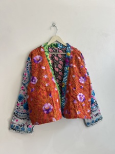Chaqueta Tradicional Vintage Phulkari, Chaqueta Corta Bordada a Mano para Mujer, Chaqueta India Hecha a Mano - Product Image 1