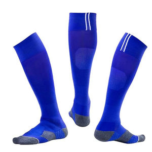 Chaussettes de sport Fazn de haute qualité pour le football, design personnalisé, écologiques, séchage rapide, en coton, chaussettes de sport à tube - Product Image 1