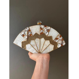 Pochette de soirée de luxe en résine époxy, création de styliste, pour mariage et occasions nuptiales - Product Image 2