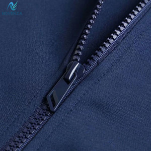 Ensemble de survêtement tendance pour homme, hiver, uni, léger, respirant, tenue de sport, tissu durable, parfait pour la salle de sport, la remise en forme, l'entraînement, la course à pied - Product Image 5