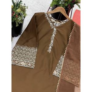 Conjunto de Top, Pantalón y Dupatta para Mujer con Elegante Bordado de Lentejuelas - Product Image 5