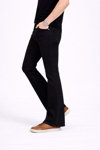 Vaqueros de mezclilla de corte recto para hombre Midnight Black Boot Cut Premium Comfort – Un prenda esencial elegante para el día a día. - Product Image 2