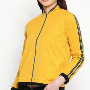 เสื้อแจ็คเก็ตถักสีเหลืองสำหรับผู้หญิง แขนยาว คอตั้ง ปิดด้วยซิป ลายทางตัดกัน เหมาะสำหรับใส่ในฤดูใบไม้ร่วง - Product Image 3