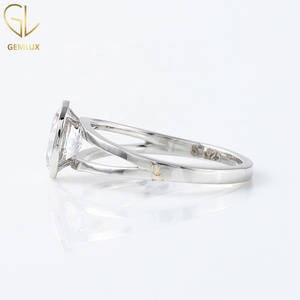 Oval Cut Moissanite Engagement <b>Ring</b> Bezel Set <b>Split</b> Shank Diamond <b>Ring</b> for Women Engagement <b>Ring</b> - Product Image 5
