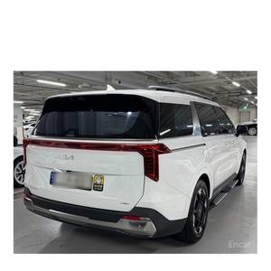 Kia Carnival HEV 7 places Modèle Signature 2024, 29 542 km, Boîte automatique, Sièges en cuir, Caméra de recul, Conduite à gauche - Product Image 4