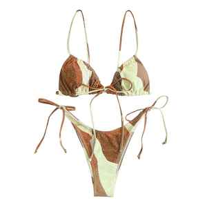 Solid Trader Deluxe Edition, imprimé floral, silhouette élégante, finition haut de gamme, léger, essentiels de voyage, design chic, pour femmes - Product Image 1