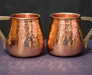 Mug en cuivre gravé, martelé, fait main, style vintage, avec poignée, pour Moscow Mule - Product Image 3