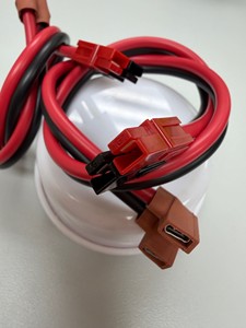 สายไฟทองแดงขนาด 12 เกจ แบบ 2 แบน หุ้มฉนวนพีวีซี พร้อมชุดสายไฟ SP30A สีแดงดำ  ขั้วต่อสายไฟ DC - Product Image 3